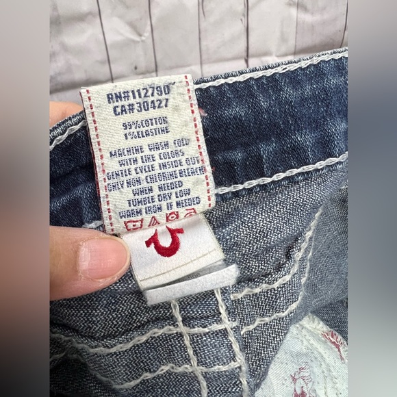 True Religion Jeans - Picture 6 of 7